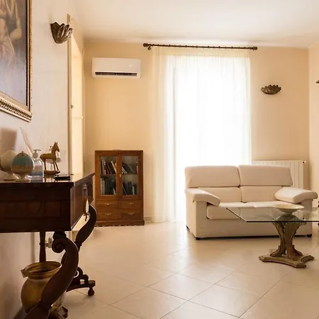 La Maison *